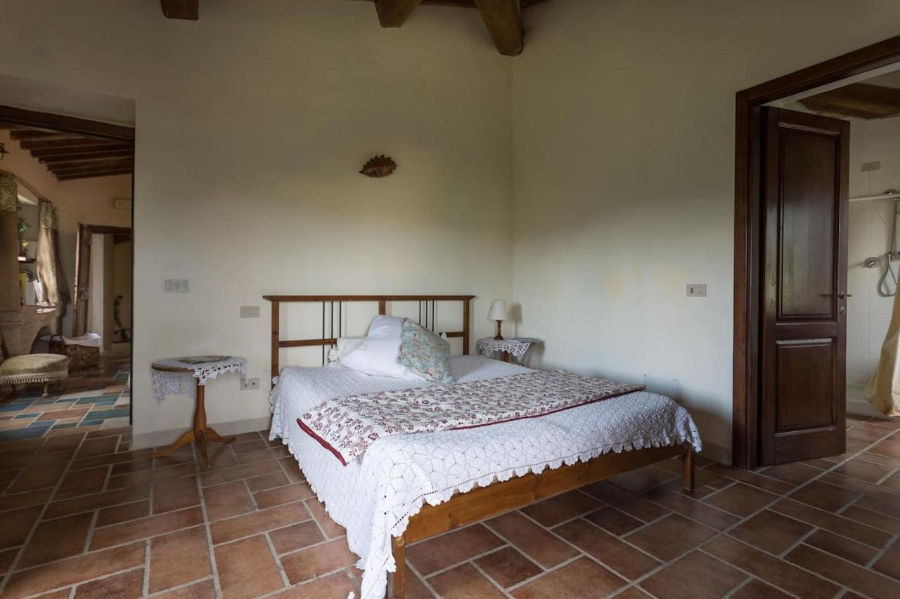 Agriturismo Il Poggio degli Scoiattoli Perugia Esterno foto