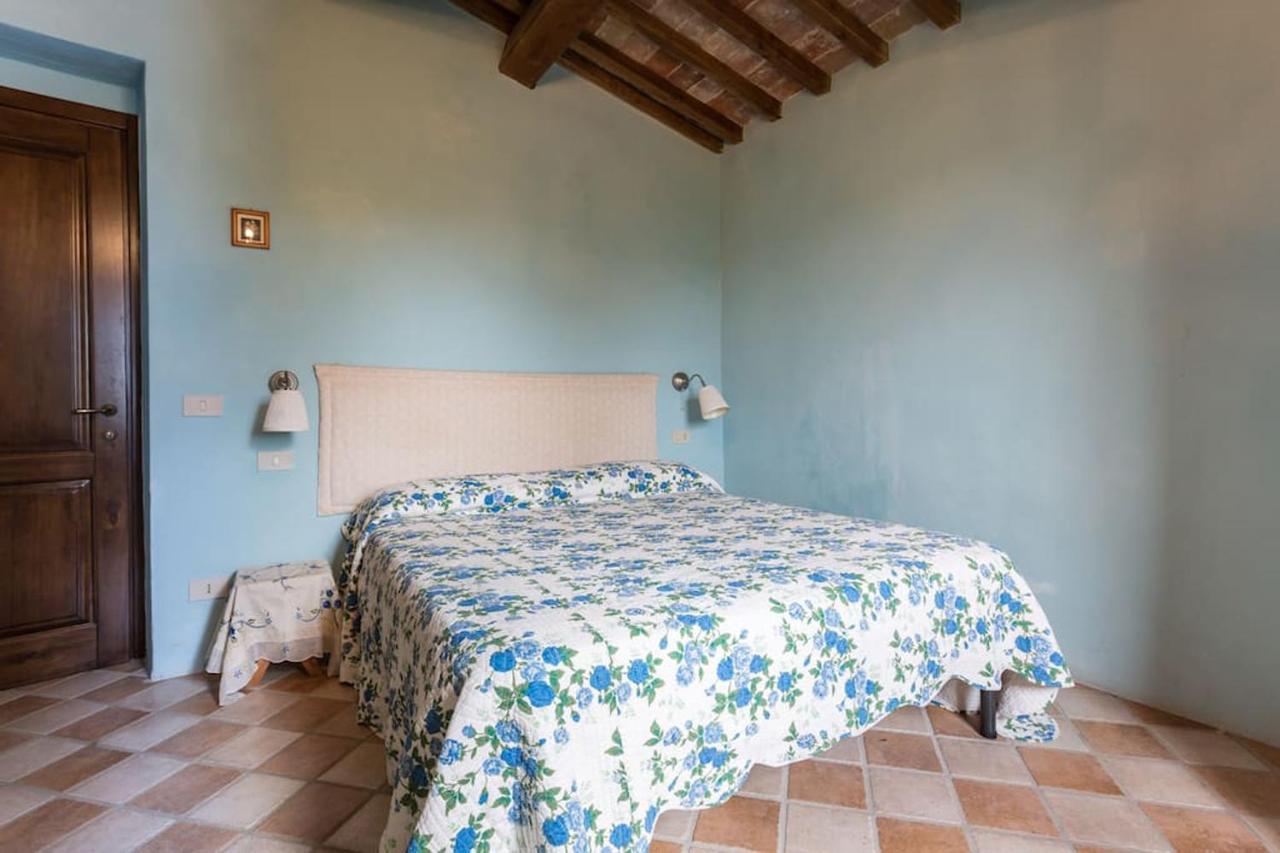 Agriturismo Il Poggio degli Scoiattoli Perugia Esterno foto