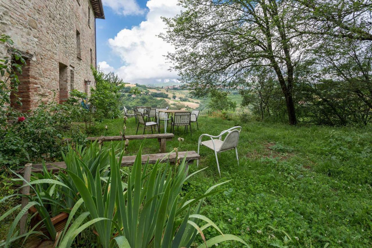 Agriturismo Il Poggio degli Scoiattoli Perugia Esterno foto