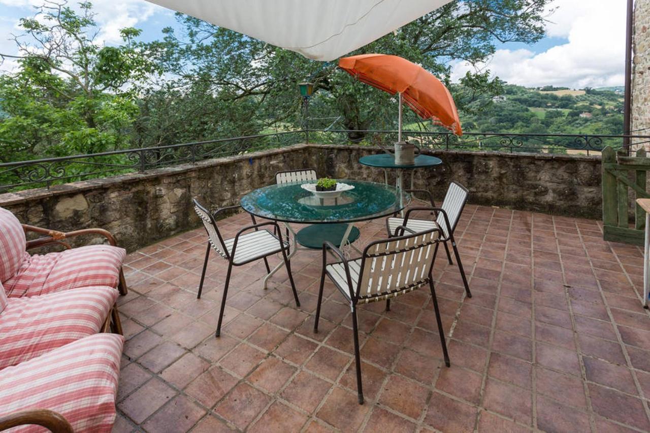 Agriturismo Il Poggio degli Scoiattoli Perugia Esterno foto